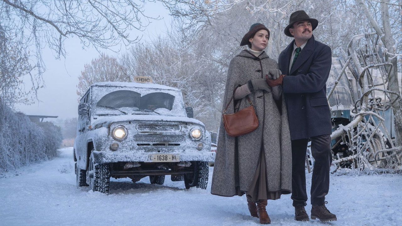 What Happens at Night Film Image 1 Paul Thomas Anderson Rewrites What Happens at Night